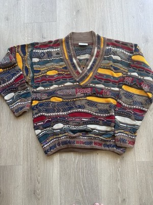 Coogi Vintage 3D Knit Sweater Print Men s Medium M V Neck