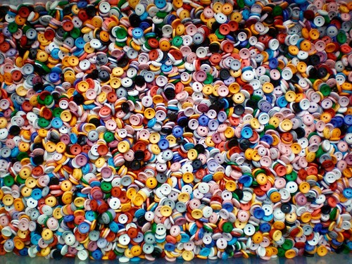 25 50 100 Mixed 14mm Buttons Small Blue Pink Grey Cream Black Assorted Craft MX1 - Picture 3 of 9