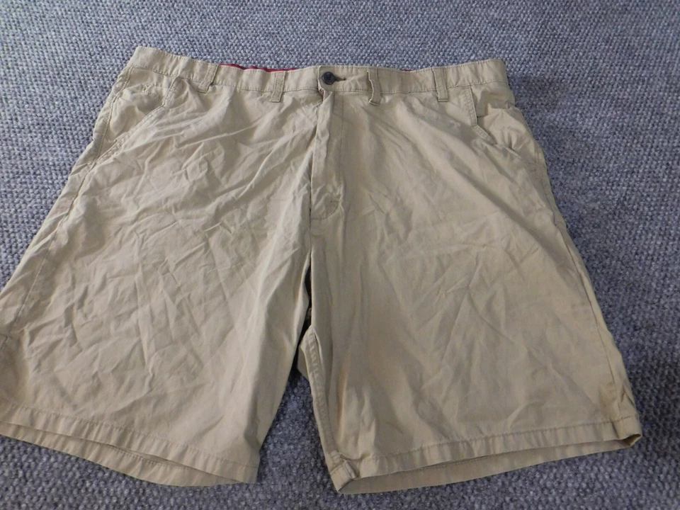 Wrangler Mens Shorts 44 beige cargo outdoors hunter utility stretch - Image 3 of 4