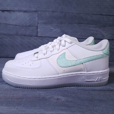 NIKE Air Force 1 LV8 Shoes GS Kids 7 Womens 8.5 White Mint Foam Teal Paisley