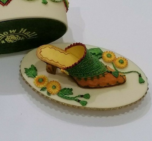Tolles Geschenk - Willow Hall Miniatur Schuh ovale Schmuckschatulle "Rosalind" - Bild 2 von 6