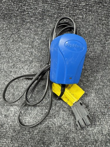 Genuine OEM Peg Perego 12 Volt Battery Charger 12VMPAF-1 T40 - 第 1/3 張圖片