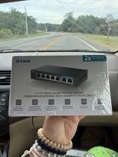 D-Link 7-Port Multi-Gigabit (2.5Gb) Unmanaged...