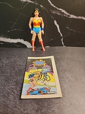 Vintage 1984 Kenner Super Powers Wonder Woman W/ Comic Used Action Figure