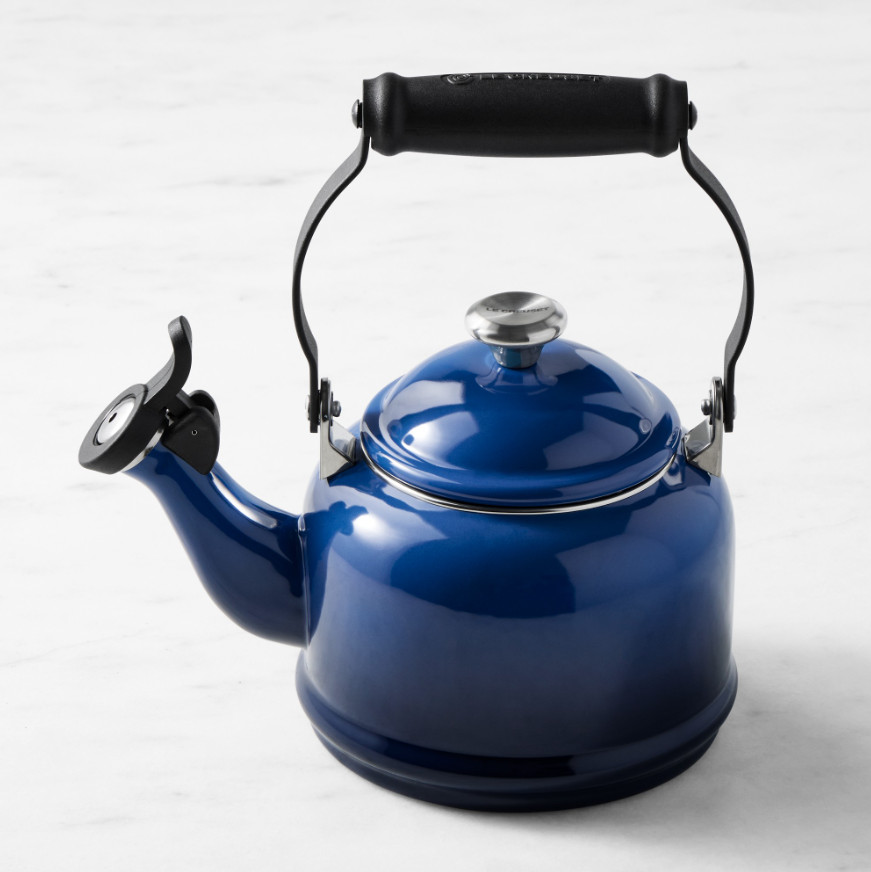 Le Creuset Classic Demi Tea Kettle - Full color