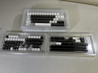 DOMIKEY SA ABS DOUBLESHOT KEYCAP (BLACK) Signature Plastics SA ABS (WHITE) *READ