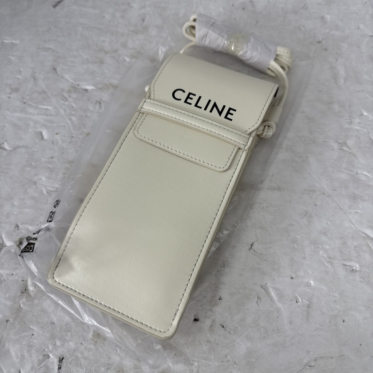 CELINEスマホポーチ Celine Authentic Sunglasses Eyeglasses Phone Crossbody bag case