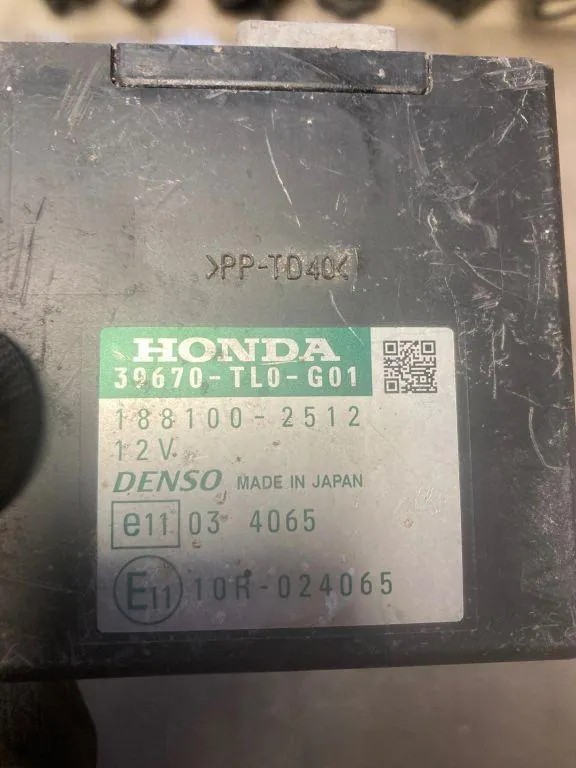HONDA ACCORD VIII CU PDC Parking Sensor Control Unit 1881002512 ...