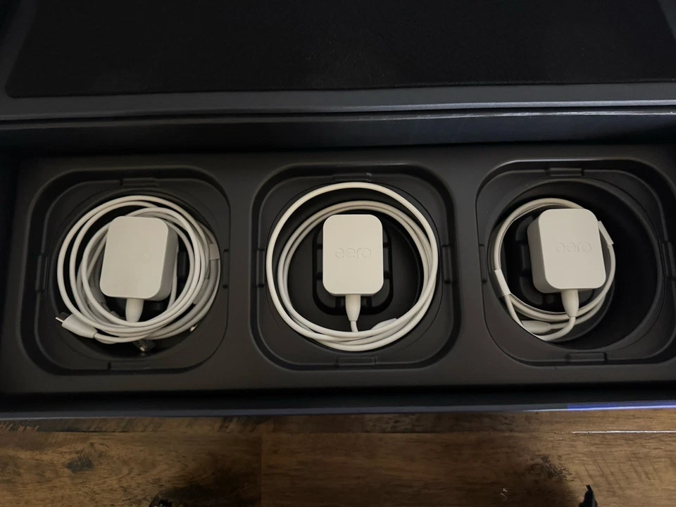 Eero Pro 6 Mesh Wifi 6 Router K010311 Tri-Band 3-Pack - Image 3 of 4