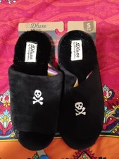 Small Spooky Slippers Deluxe By Deerfoams Size 5-6