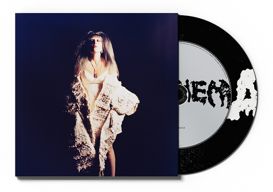 LADY GAGA 
