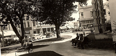 1940s Ukiah CA Court Street Cecille Grill Signs Cars Men RPPC Vintage Postcard