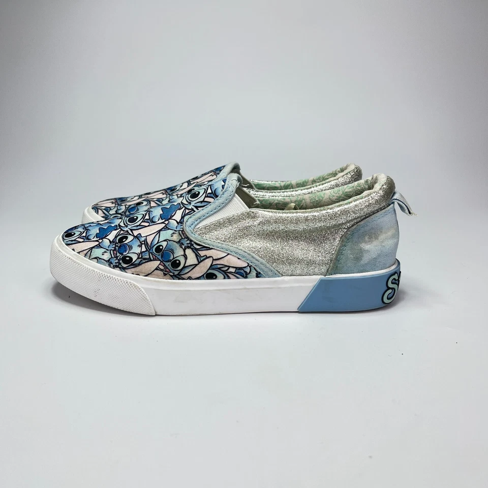 Zapatos sin cordones Ground Up Disney Lilo Stitch plateados brillantes para jóvenes talla 3 Foto 2 de 4