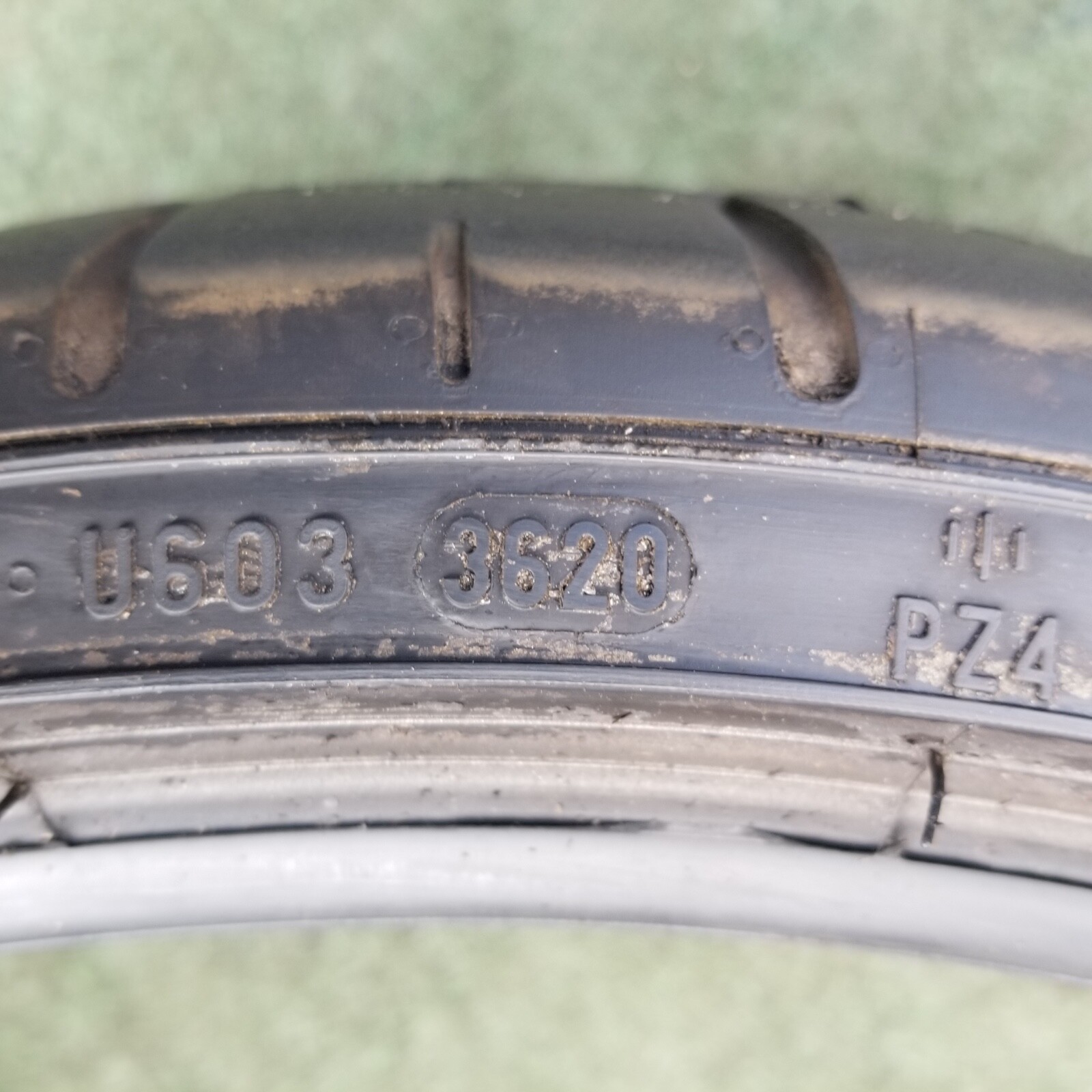 245/30R20 Pirelli P Zero PZ4 Tire 245/30ZR-20 245/30ZR20 Lamborghini 60% Tread