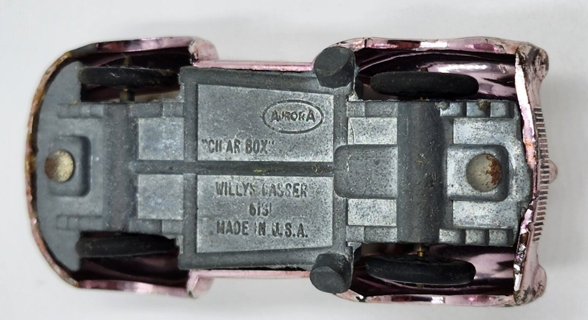 Vintage Aurora Cigar Box Willy's Gasser Metallic Car #6131 Made in