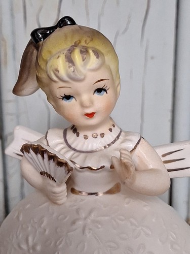 Vintage Big Bow Girl With Fan Figurine White Textured Dress Poney tail 4.5"Japan - Picture 5 of 11