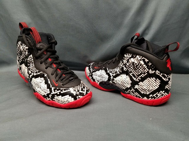 nike foamposite boys