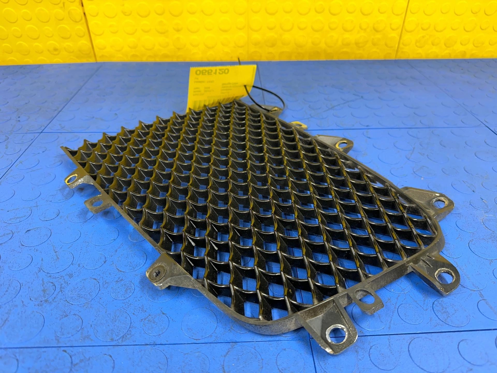 06 07 08 09 BENTLEY Continental GT Front LH Bumper Mesh Isert Grille 3W8807683D