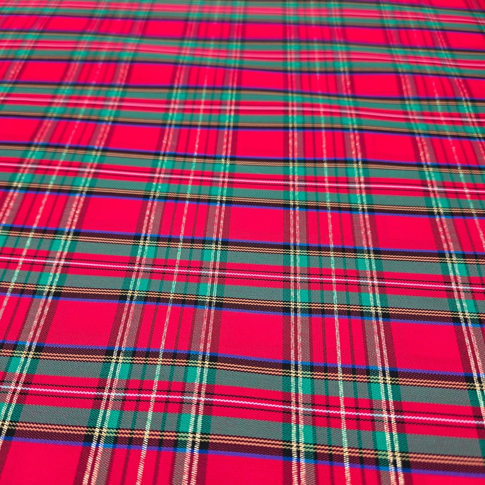 Vintage Christmas Fabric Tartan Plaid Red Green Metallic 60" Poplin 1.75 yd #923 - Image 2 of 4