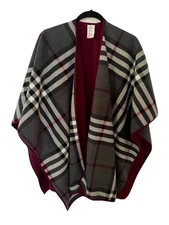 Woolrich One Size Plush Reversible Blanket Wrap Women’s Plaid / Burgundy NEW