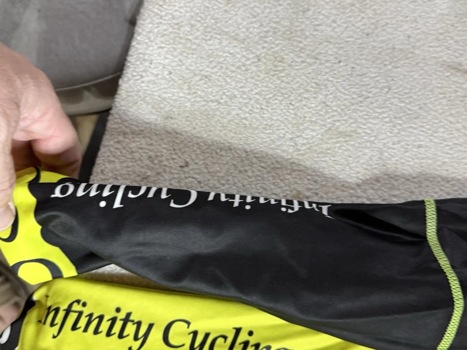 Calentadores de brazo de ciclismo Hincapie grandes Foto 3 de 4