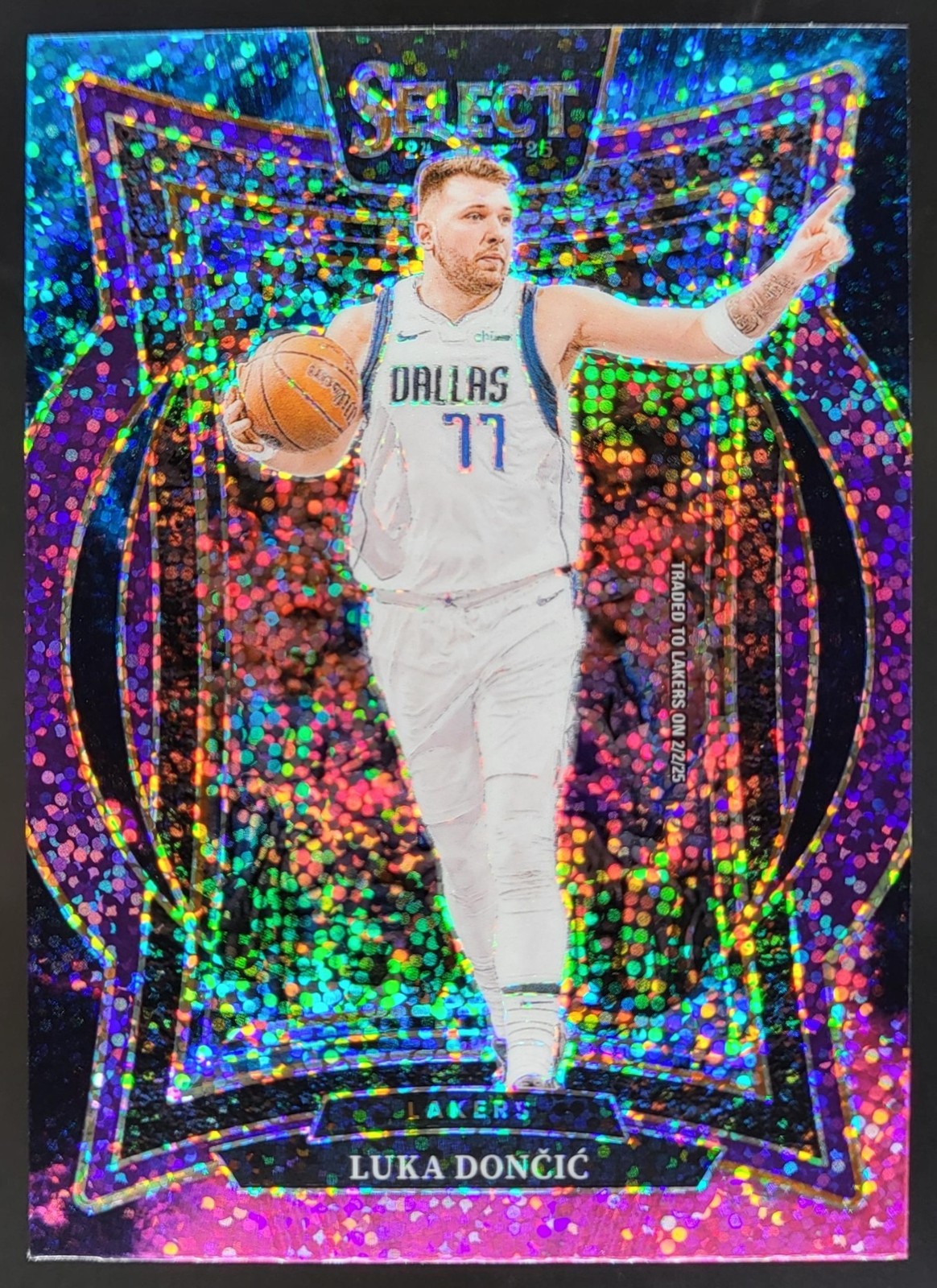 2024-25 Panini Select Luka Doncic Concourse Cosmic Prizm Lakers DD5