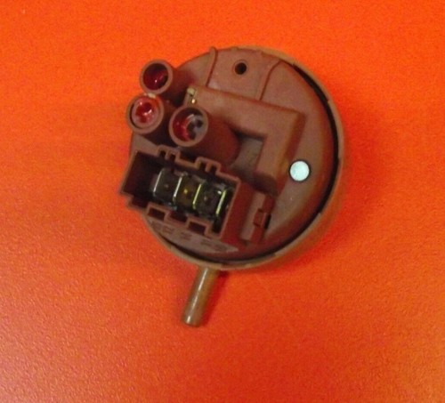 WASCHMASCHINE PROACTION A105QW Druckschalter