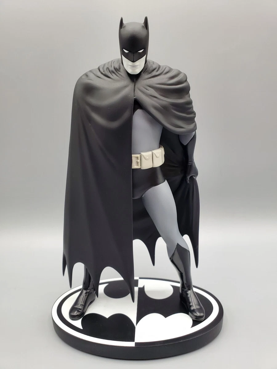 Batman Black And White Statues Checklist