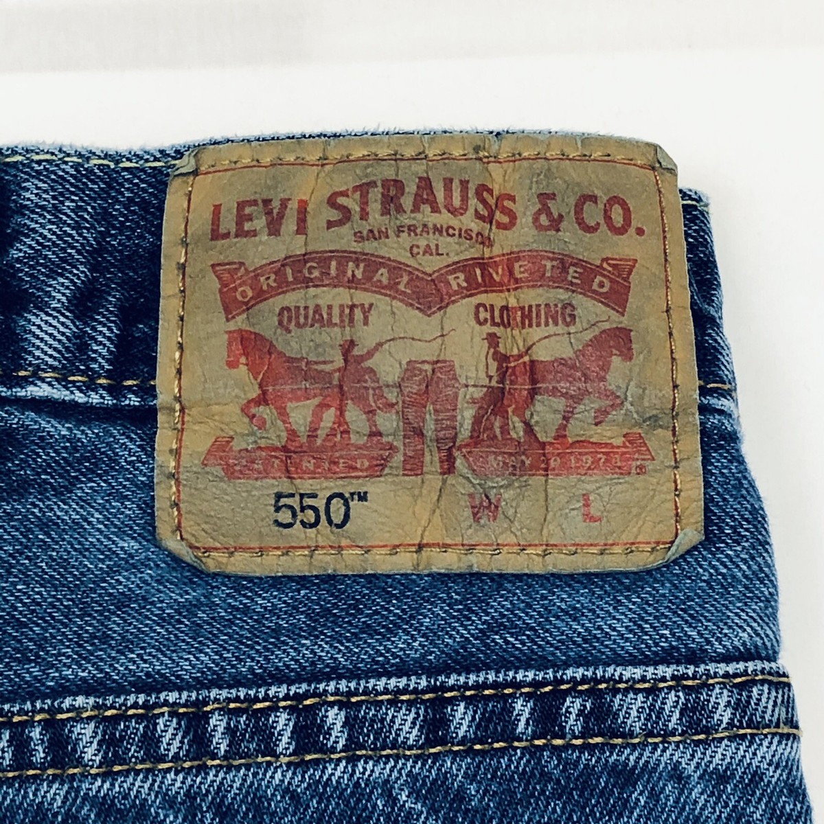 Mens LEVIS 550 Size 44x30 Jeans | eBay