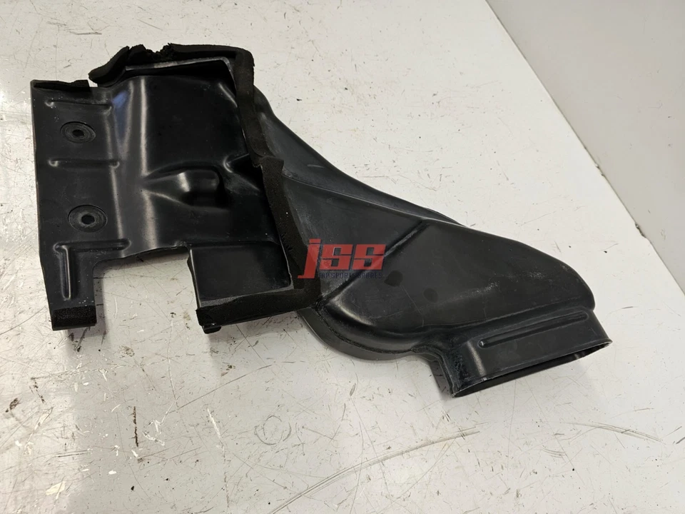 NISSAN SKYLINE R34 TURBO AIR INTAKE SNORKEL TURBO AIR BOX SNORKEL ER34 2000 - image 3 of 3