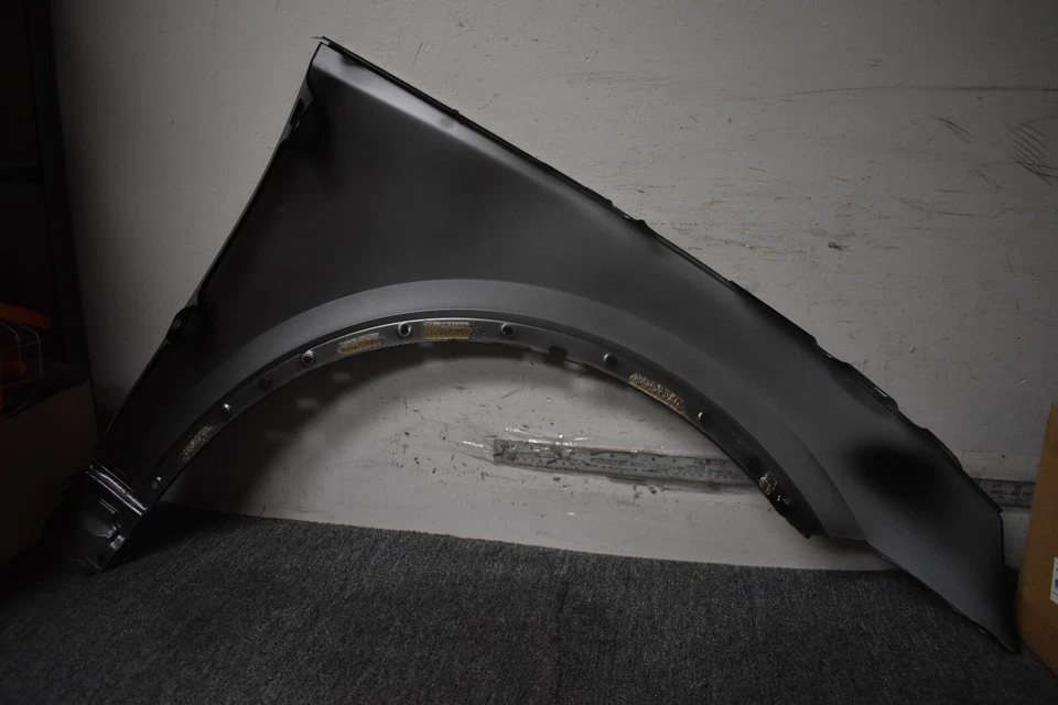 Guardabarros lado izquierdo audi sq5 2018-2022 fabricante original de fábrica Foto 4 de 4