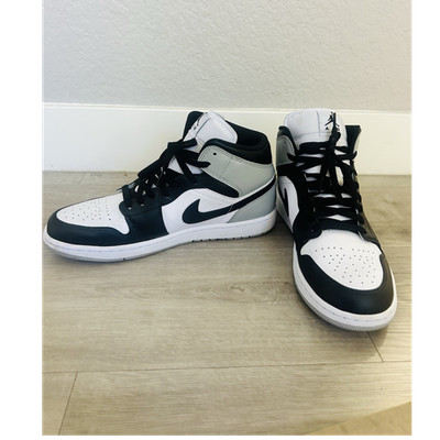 Jordan Air Jordan 1 Mid ''Barons'' White/Black/Light Smoke Grey DQ8426-101