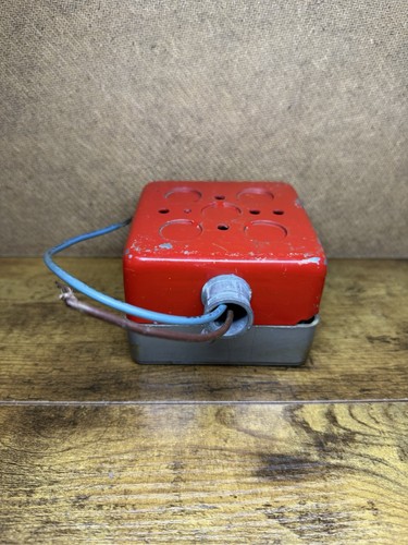 Vintage Pyrotronics Pyr-A-Larm HAC-120-12K Pyr-a-larm allarme antincendio 120 Volt 60 Hz - Foto 6 di 10