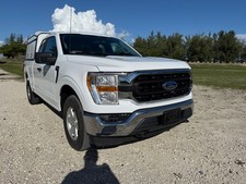 2023 Ford F-150 SUPER CAB XL 4x4 ECOBOOST W/ ARE CAMPER TOPPER