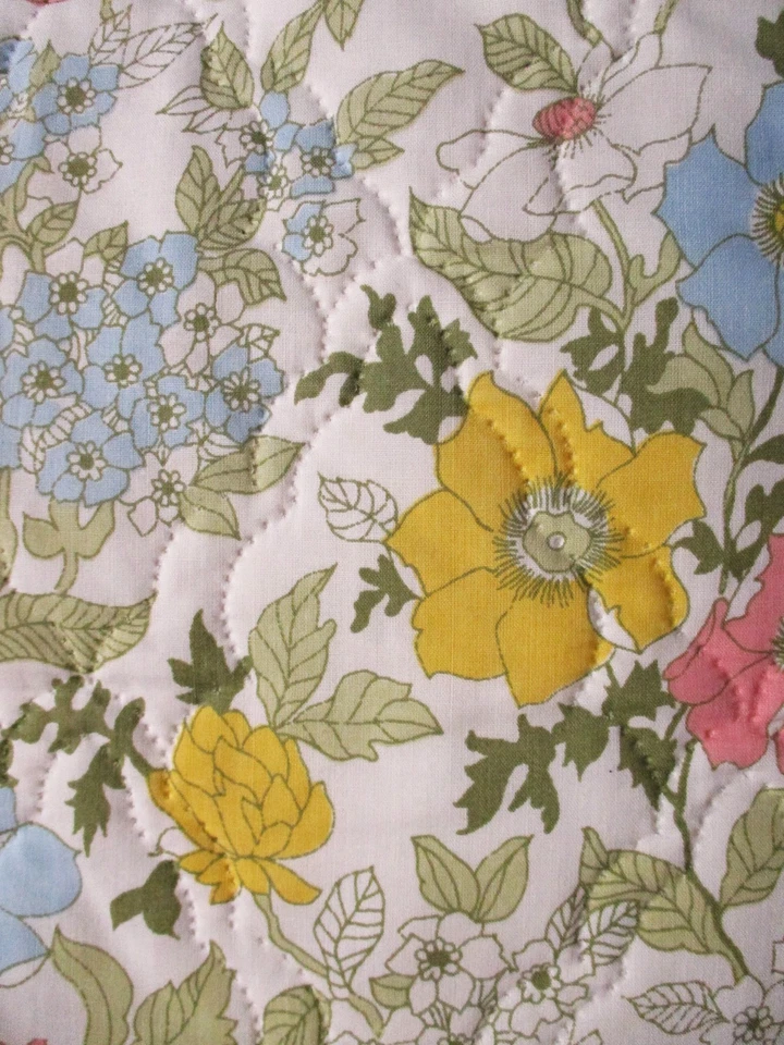 Vintage Cannon Royal Family Bedspread King Dual Cotswold Cotton Quilted Floral - Image 2 of 4