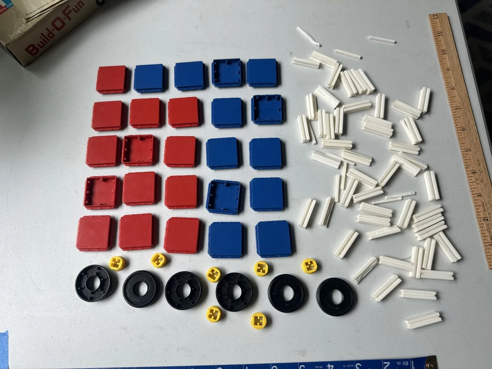 Vintage Build-O-Fun Tupperware Toys Building Plastic ToySet with Box & Manual - Image 2 of 4