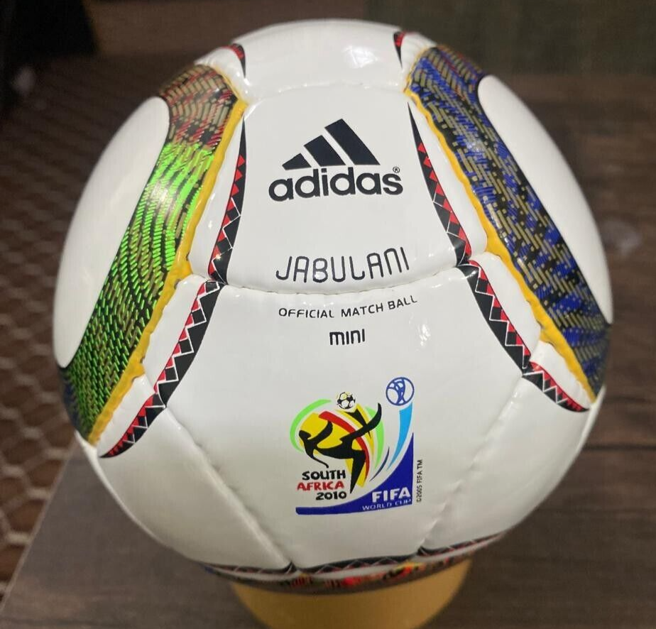 Adidas Jabulani FIFA World Cup | 2010 | Soccer Match Ball Adidas Jabulani FIFA World Cup | 2010 | Soccer Match Ball