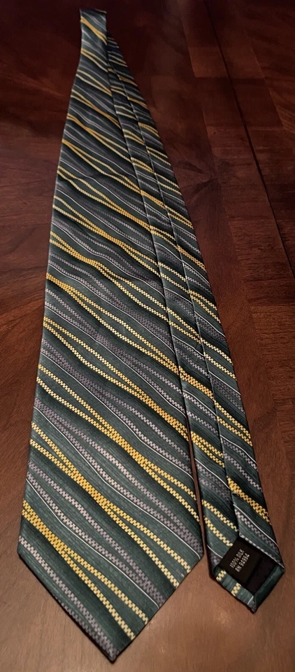 Corbata John Blair Oro Verde Hecha a Mano 100% Seda Hombre Hecha en China Foto 3 de 4