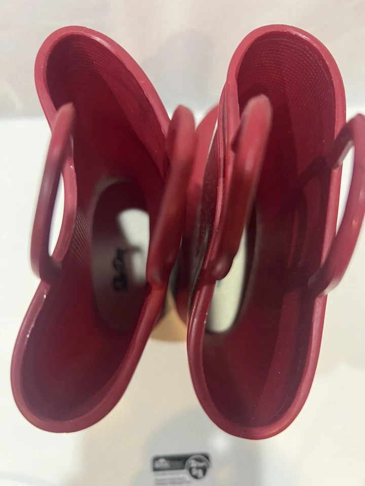 SKA DOO : Kids size 7 rain boots Red with black soles - Image 4 of 4