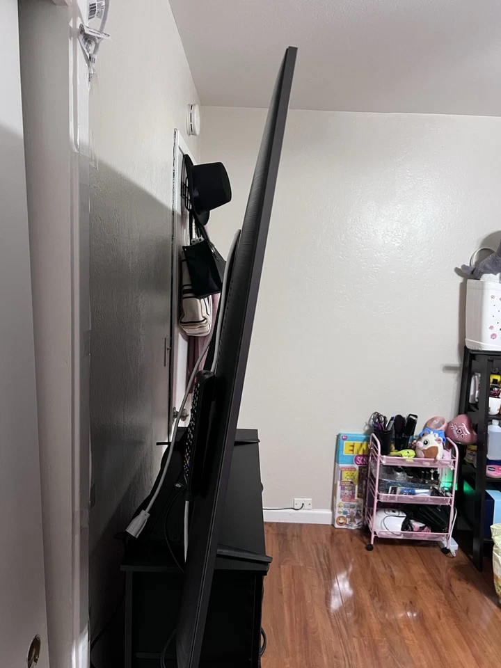 Samsung QM65H SMART Signage Edge-Lit 4K 65" Ultra HD LED Commercial Display - Image 4 of 4