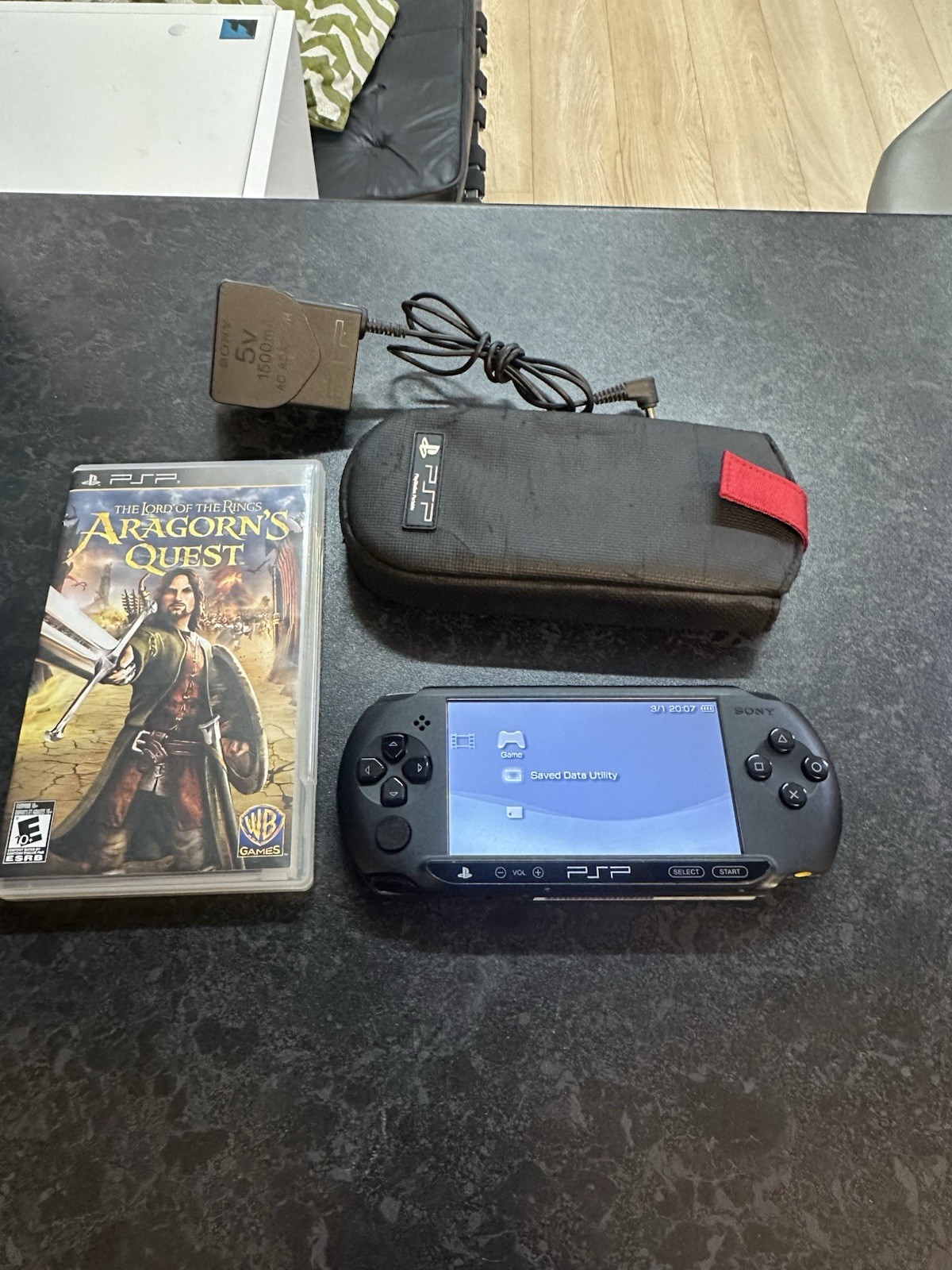 Sony PSP Entertainment Pack 1000 Series Handheld Game Console + Game