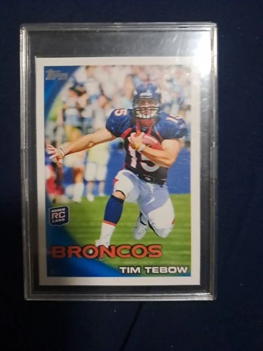 2010 Topps - Tim Tebow #440 Running Ball (RC)
