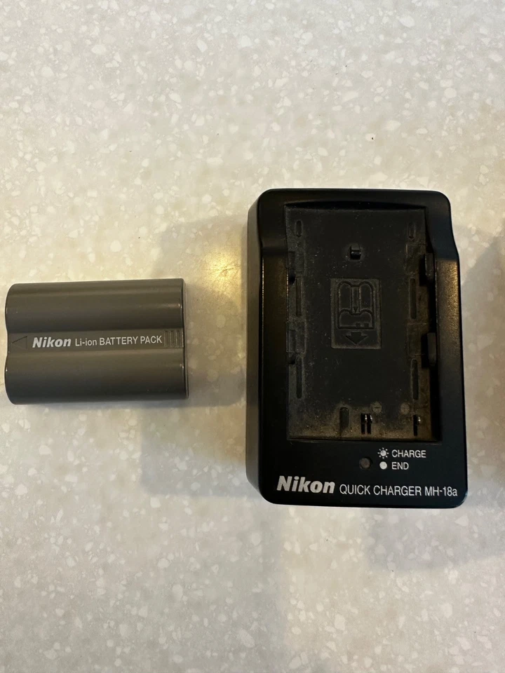 Nikon D90, photo 4 of 4