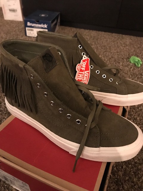 vans hi moc