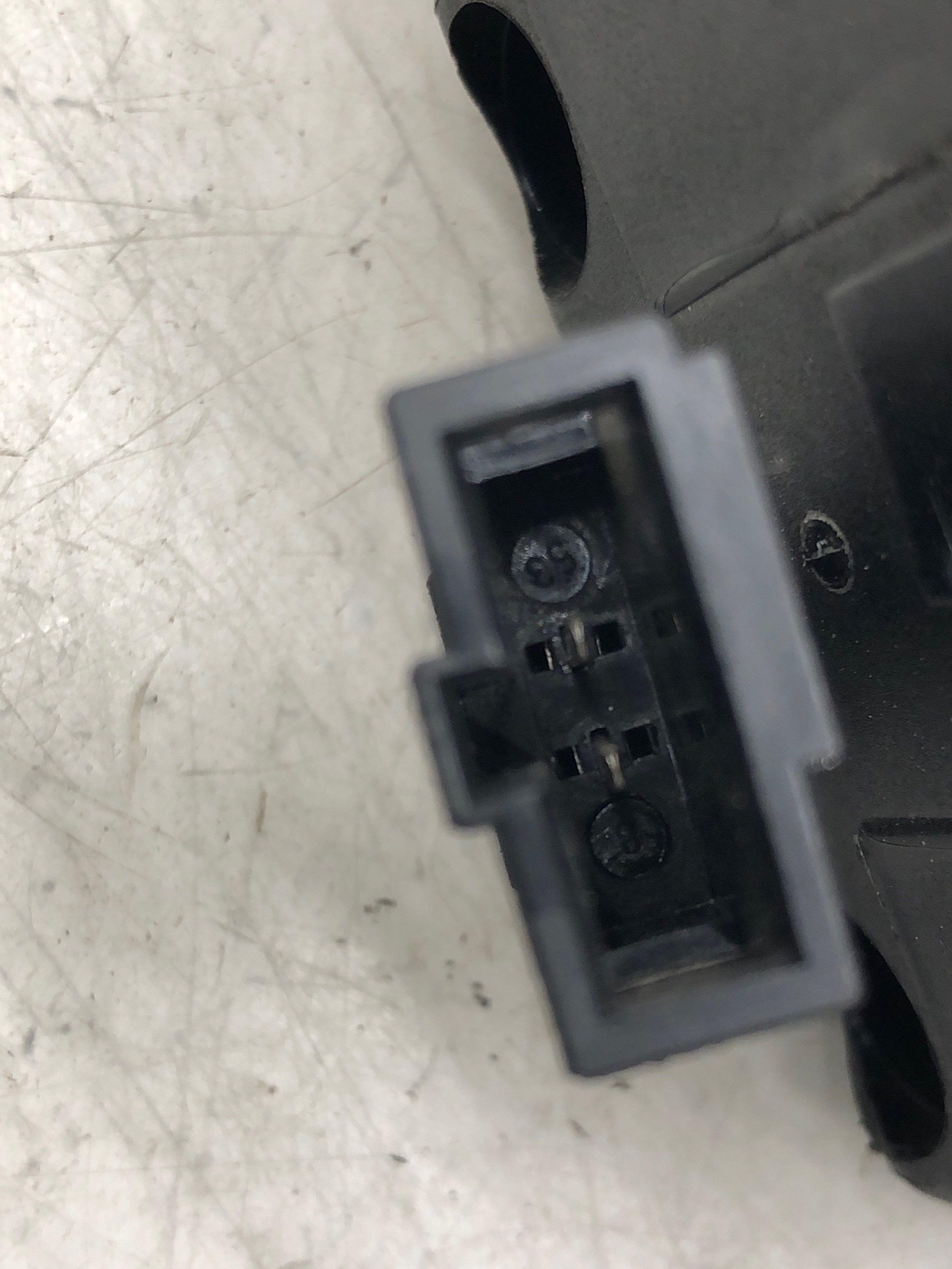 2006-2012 BENTLEY CONTINENTAL OEM BATTERY DISCHARGE RELAY SOLENOID 3D0919433