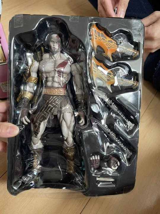 GOD OF WAR III PLAY ARTS Kai KRATOS Action Figure SQUARE ENIX