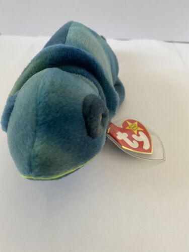 Retired and Rare TY Beanie Baby Rainbow with incorrect fabric and errors/defect - Picture 1 of 2