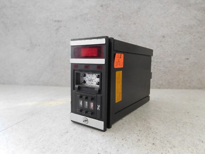 Ascon Temperature Controller Model: DVA-1/0/A4