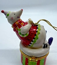 Dept 56 Christmas Snow Bear Ornament Box white green red gold department trinket