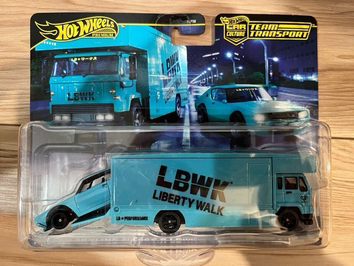 Hot Wheels Team Transport Nissan Skyline GT R 2000GT R